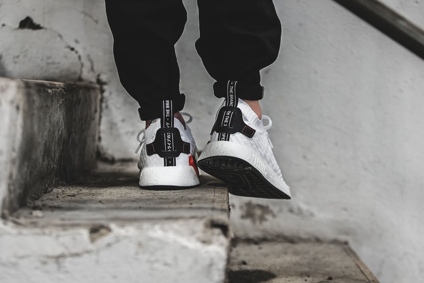 Adidas originals nmd r2 primeknit sneakers in hotsell white by3015